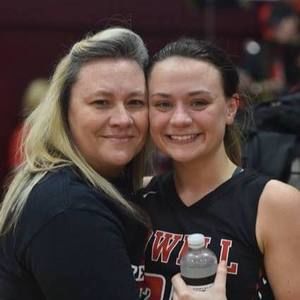 Meet your Posher, Hope caldwell